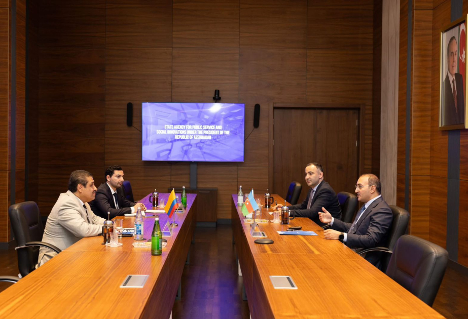 Kyrgyz and Colombian ambassadors visit “ASAN Khidmet” in Baku