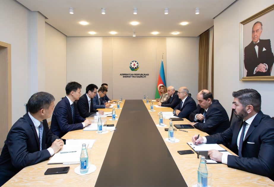 “PowerChina Resources Ltd” şirkəti ilə günəş və külək enerjisi layihələrinin inkişafı müzakirə edilib