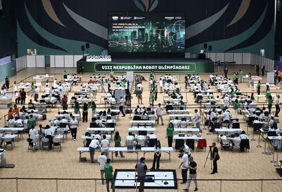 Bakıda VIII Respublika Robot Olimpiadasının açılış mərasimi keçirilib