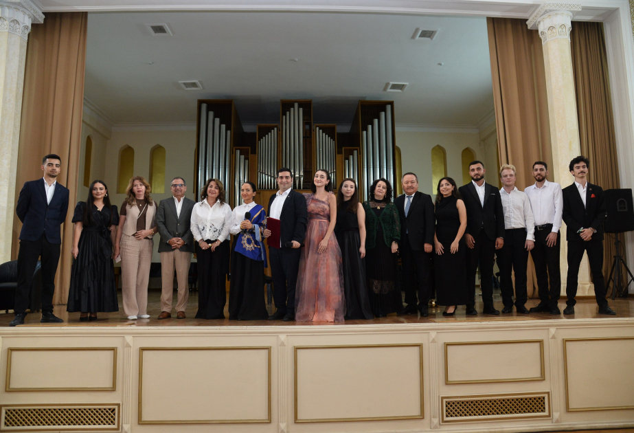 Bakı Musiqi Akademiyasında Üzeyir Hacıbəylinin 140 illiyinə həsr olunmuş konsert keçirilib