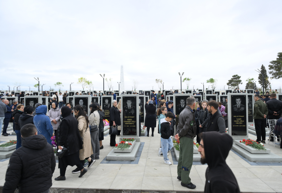 “XXI əsrin müharibəsi”nin qəhrəmanlarının xatirəsi dərin ehtiramla anılıb YENİLƏNİB