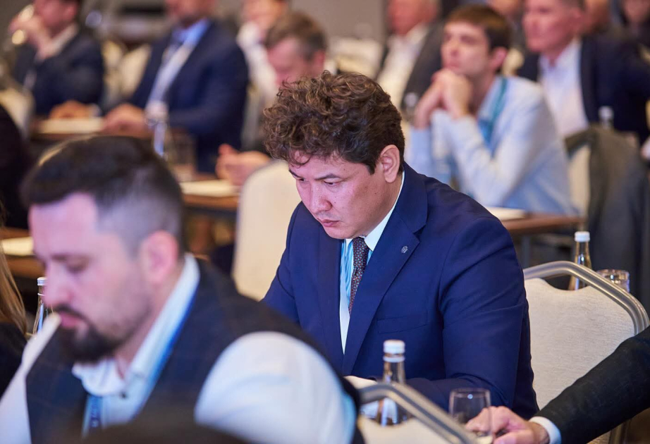 Автомобильные перевозчики должны активно участвовать в деятельности Среднего коридора – Эксперт