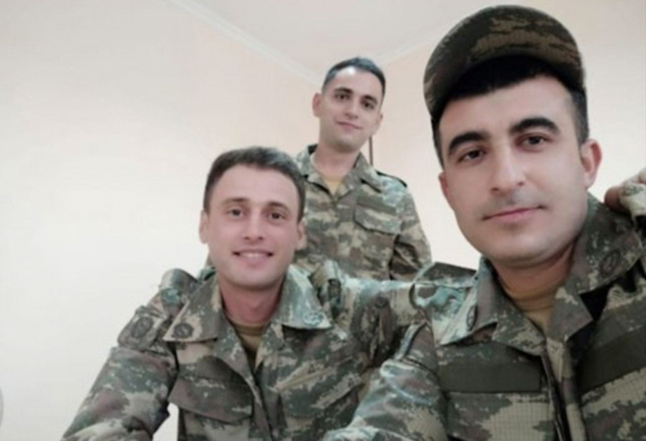 Запись в черном блокноте