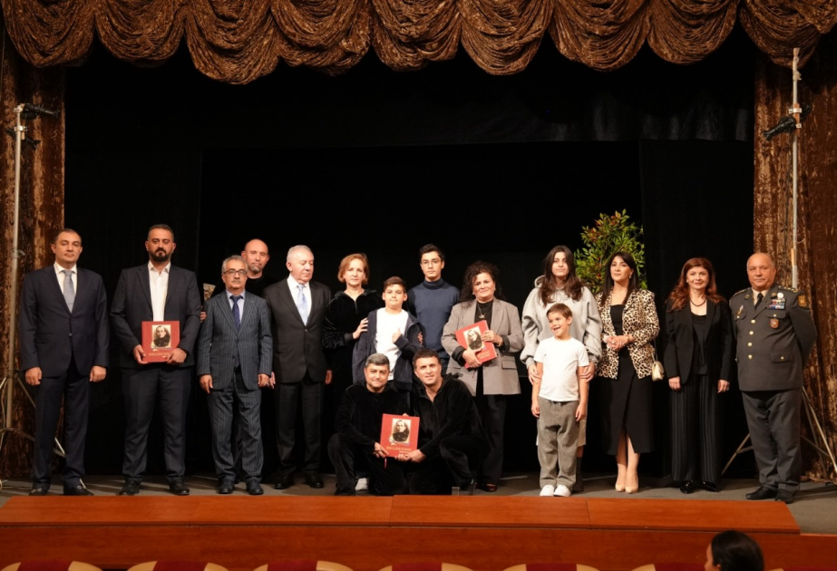 Kukla Teatrında “İnnab ağacı” tamaşasının premyerası olub