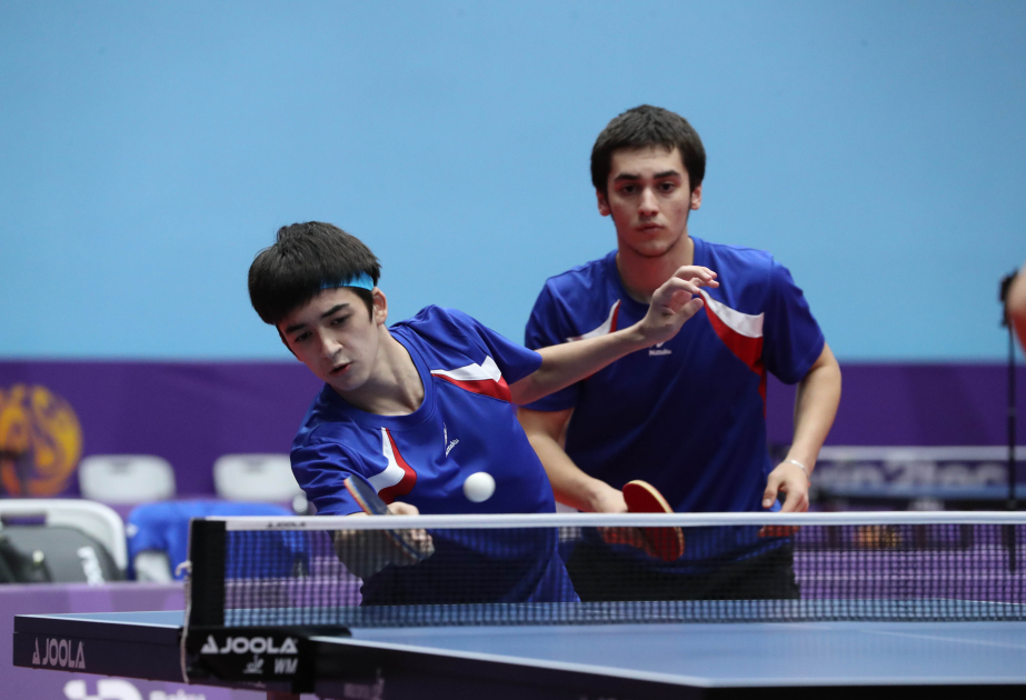 Los III Juegos de la CEI: Tenistas de mesa azerbaiyanos ganan medalla de plata