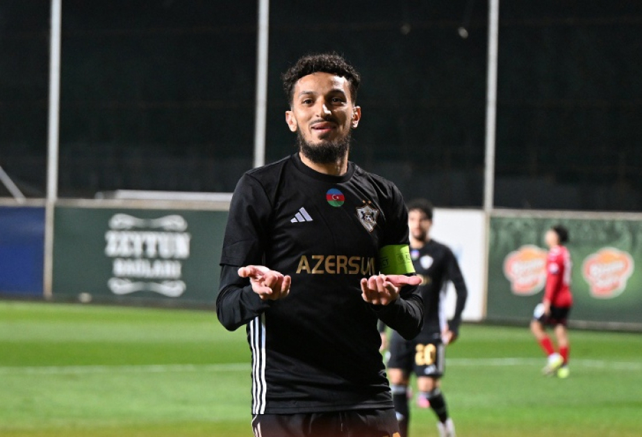 Abdullah Zubir “Qarabağ”da 70-ci qolunu vurub