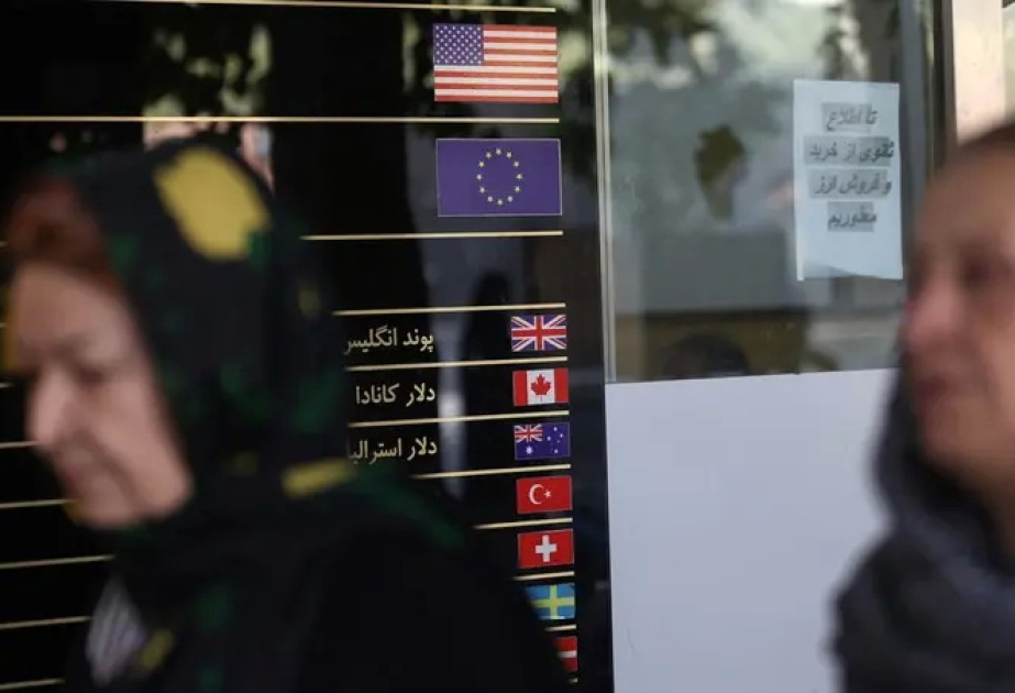İran rialı BMT sanksiyalarından sonra rekord səviyyədə ucuzlaşıb