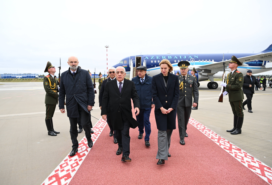 Le Premier ministre Ali Assadov entame une visite de travail à Minsk