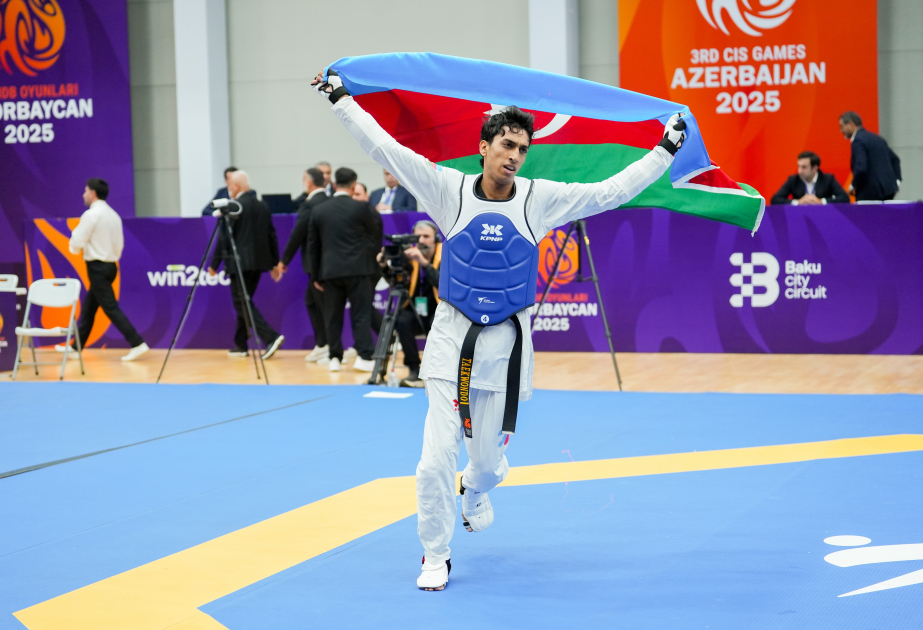 Azərbaycanın taekvondo millisi III MDB Oyunlarını 22 medalla başa vurub