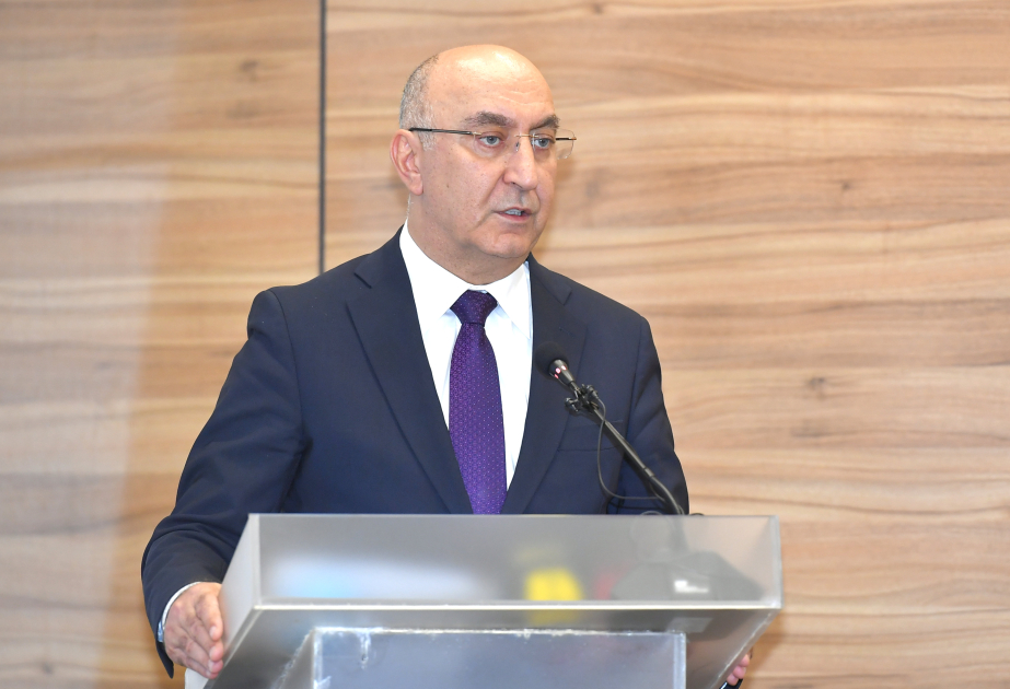 İlham Bayramov: Su infrastrukturunda baş verən qəzaya dərhal reaksiya verib, su təminatını bərpa etmək zəruridir