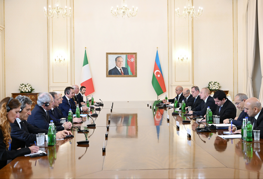 Состоялась встреча Президента Азербайджана Ильхама Алиева с Президентом Италии Серджо Маттареллой в расширенном составе  ОБНОВЛЕНО-3 ВИДЕО