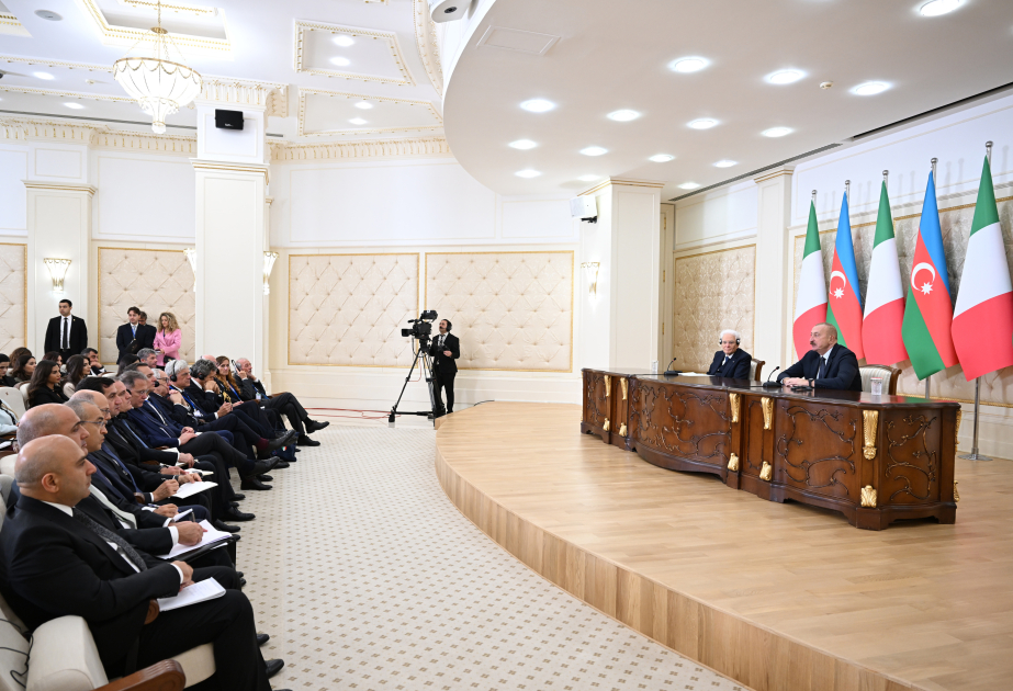 Les présidents azerbaïdjanais et italien font des déclarations à la presse MIS A JOUR