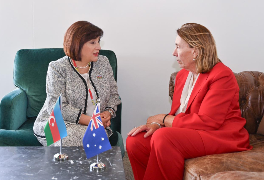 Se examinaron las cuestiones relativas al fortalecimiento de las relaciones entre Azerbaiyán y Australia
