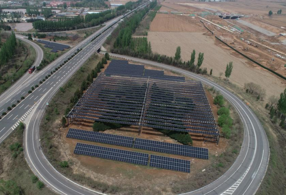 Çindən intermodal dəhlizlə Mərkəzi Asiyaya ilk yük qatarı yola salınıb