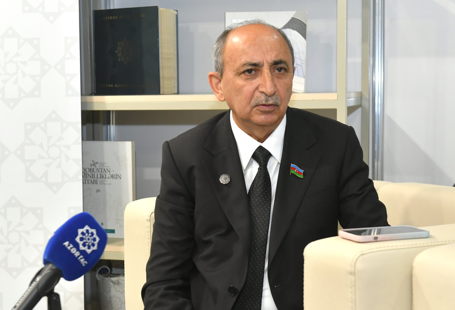 Əziz Ələkbərli: XI Bakı Beynəlxalq Kitab Sərgisində gənclərin fəal iştirakı diqqət çəkir