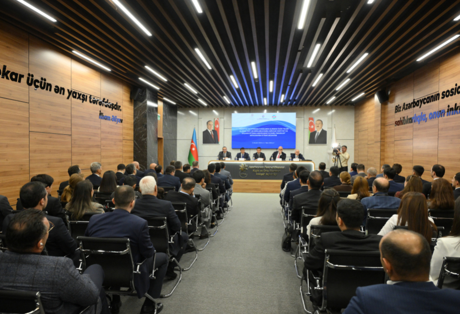 Tikinti sektoru ilə bağlı dövlət qurumlarının və sahibkarların iştirakı ilə ictimai müzakirə təşkil olunub