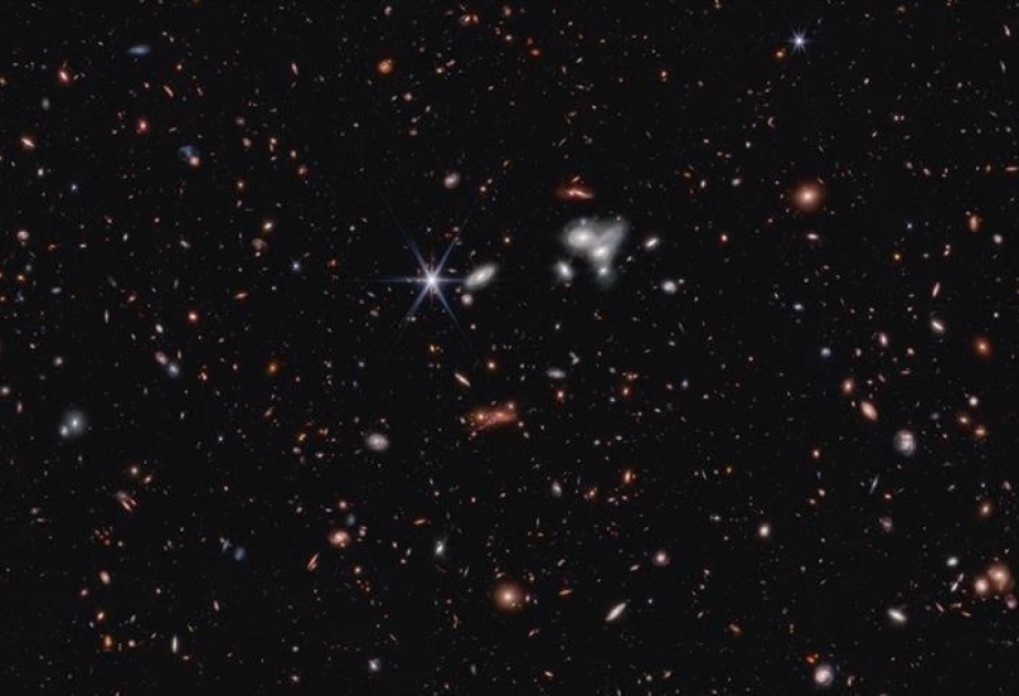 Rogue planet gains 6 billion tonnes per second in record growth spurt