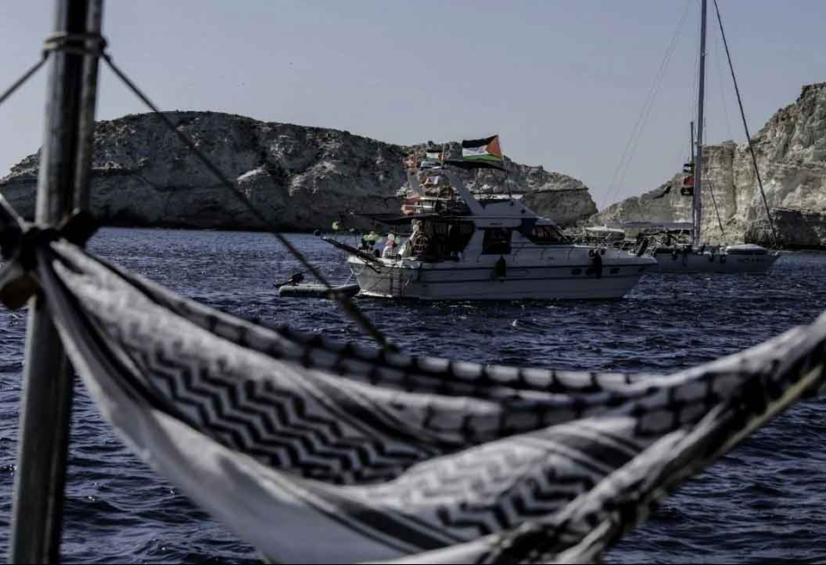 İsrail tərəfindən saxlanılan italiyalı parlamentarilər ölkəyə qayıdıblar