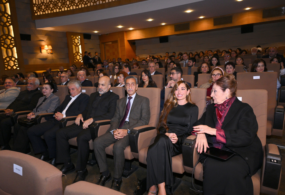 La première du long métrage « Taghiyev : Sona » tenue au Centre de cinéma Nizami