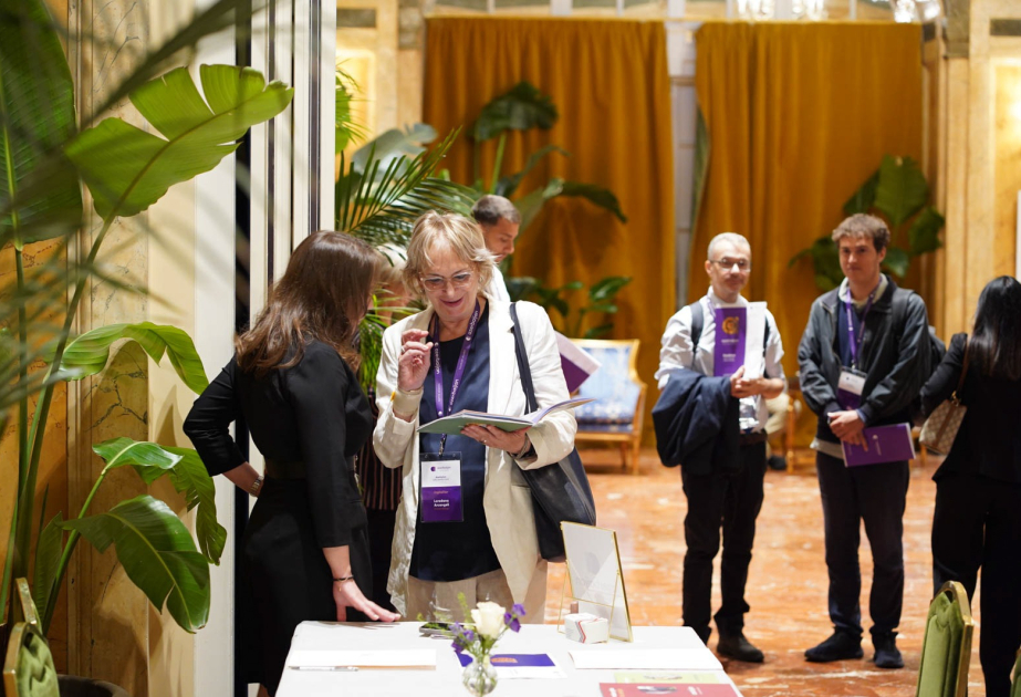 Se desarrollan las relaciones turísticas entre Azerbaiyán e Italia