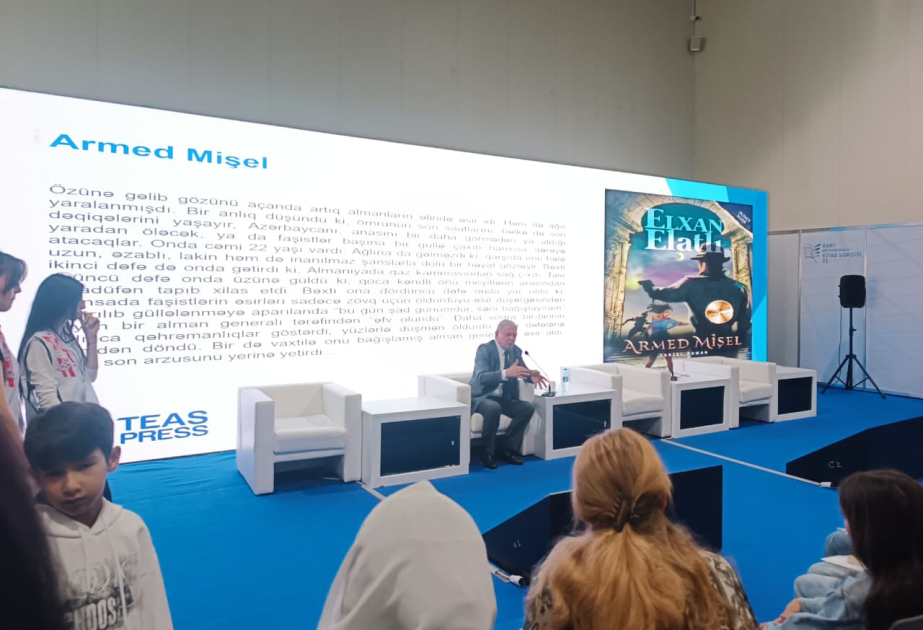 Yazıçı Elxan Elatlının oxucularla görüşü və imza saatı keçirilib