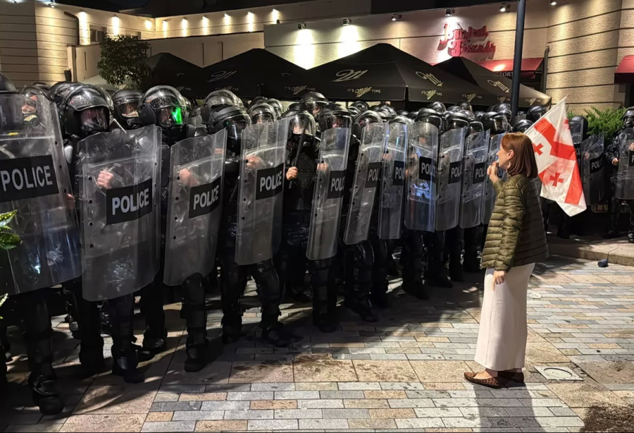 Tbilisidə baş verən iğtişaşlarda 14 polis əməkdaşı yaralanıb