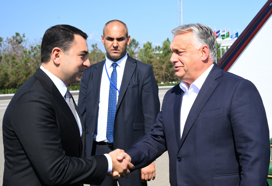 El Primer Ministro de Hungría llega a Gabala para participar en la 12.ª Cumbre de la OET