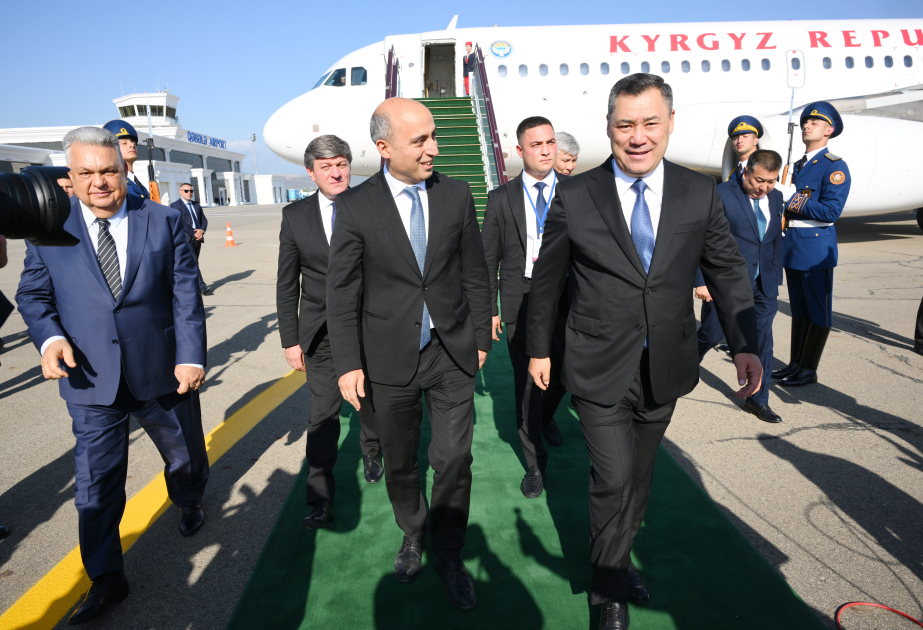 Kyrgyz President Sadyr Zhaparov arrives in Azerbaijan