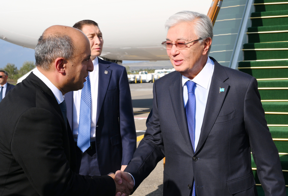 Qazaxıstan Prezidenti Kasım-Jomart Tokayev Azərbaycana səfərə gəlib