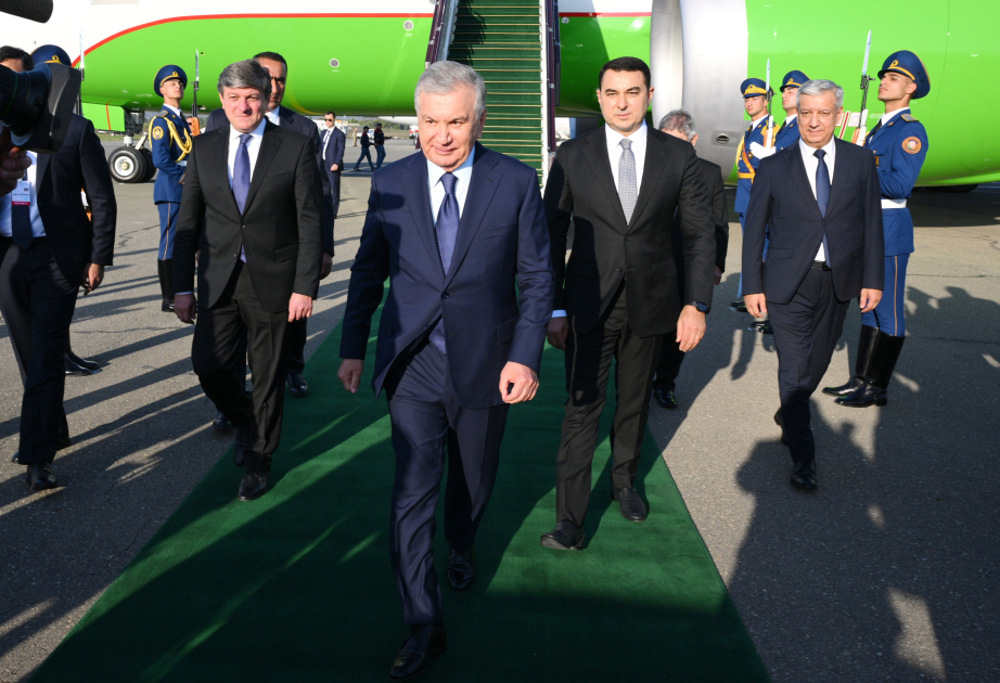 El Presidente de Uzbekistán está de visita en Azerbaiyán