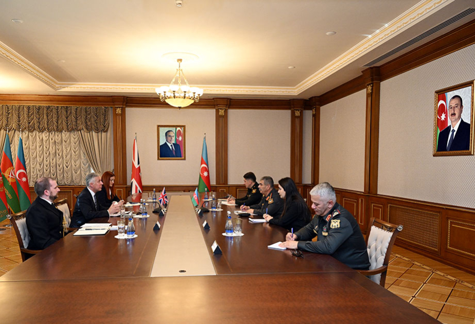 Azerbaijani Defense Minister meets with British Ambassador