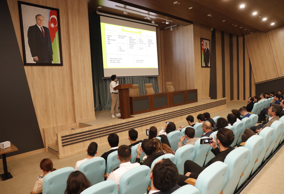 70 tələbədən ibarət 18 startap komanda kənd təsərrüfatına dair innovativ texnoloji həllərini təqdim ediblər