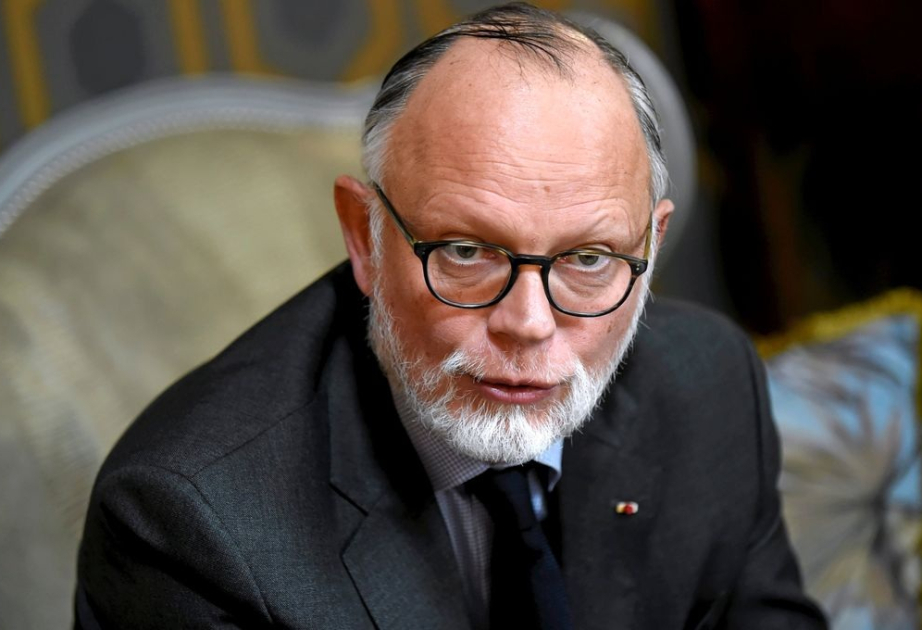 Eduard Filip Makrona vaxtından əvvəl prezident seçkisi keçirməyi təklif edib