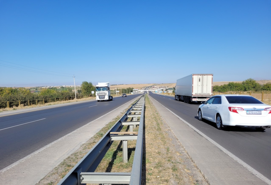 Astanada “Rəqəmsal İpək Yolu” layihəsinin tətbiq edilməsindən bəhs edilib