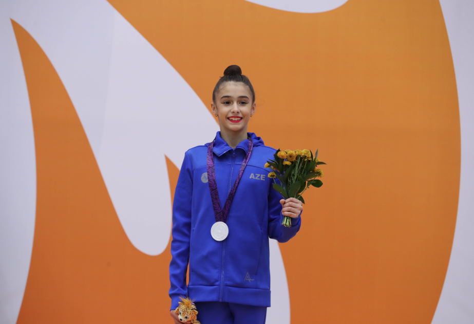 Une gymnaste azerbaïdjanaise remporte la médaille d’argent aux Jeux de la CEI