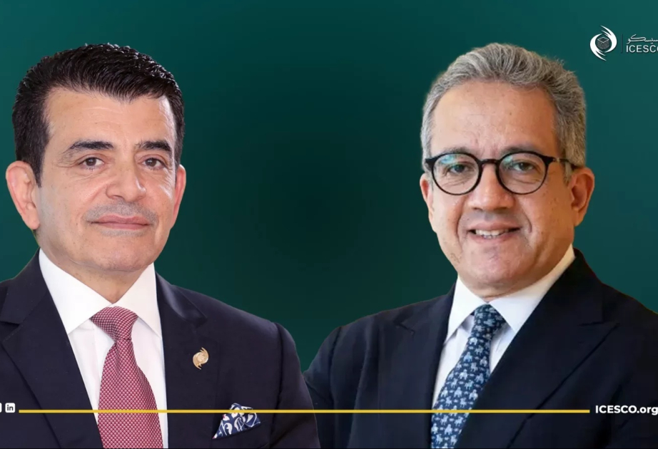 Le Directeur général de l’ICESCO félicite Dr Khaled El-Enany pour son élection au poste de Directeur général de l’UNESCO