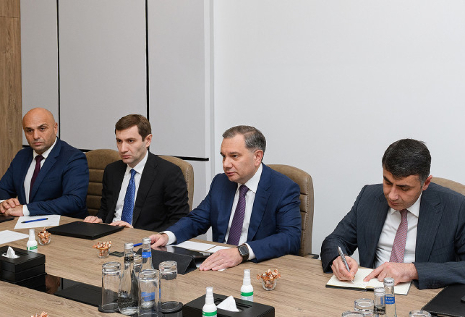 Se debatió la cooperación entre Azerbaiyán y los EE.UU. en los campos de altas tecnologías, transporte y logística