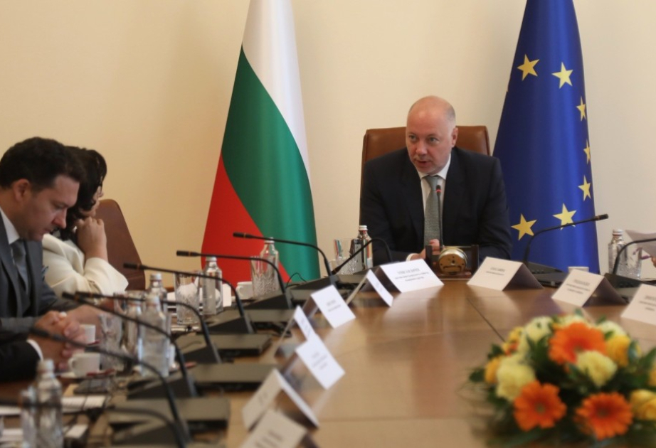 Traders face fines as Bulgaria enforces Euro transition rules