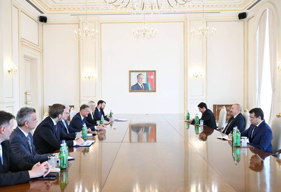 伊利哈姆·阿利耶夫总统会见克罗地亚议会代表团