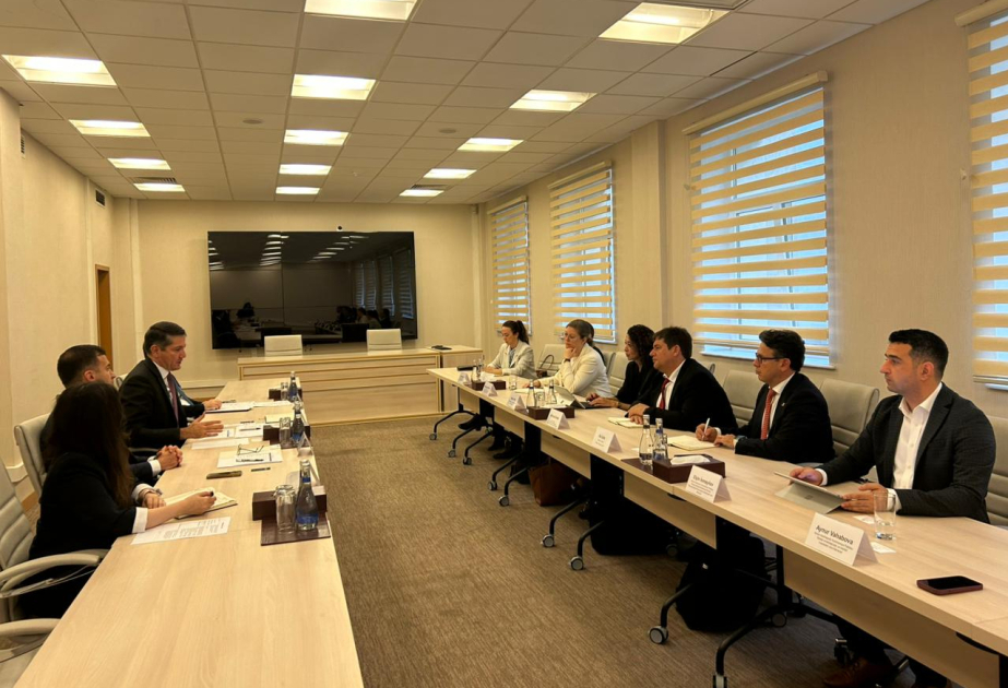 Aserbaidschan und Deutschland prüfen Möglichkeiten zur Ausweitung der Zusammenarbeit im Finanzsektor