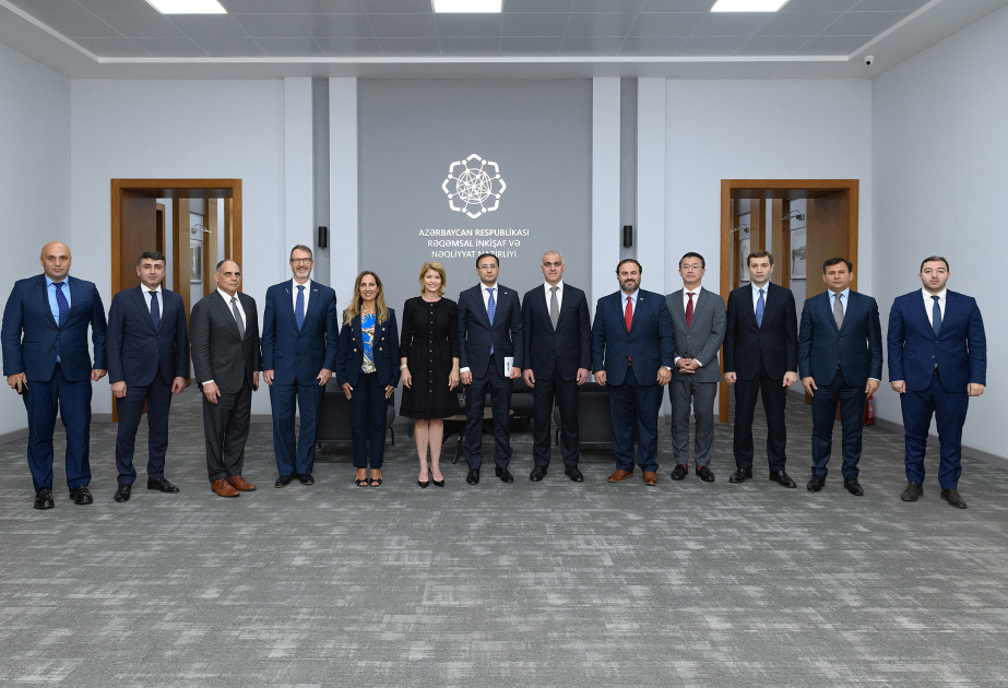 Aserbaidschan und US- Denkfabrik erörtern Reformen zur Erweiterung des Mittleren Korridors