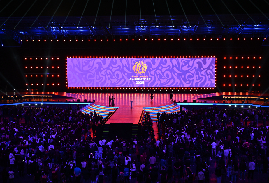 Ceremonia de clausura de los III Juegos de la CEI en Ganja