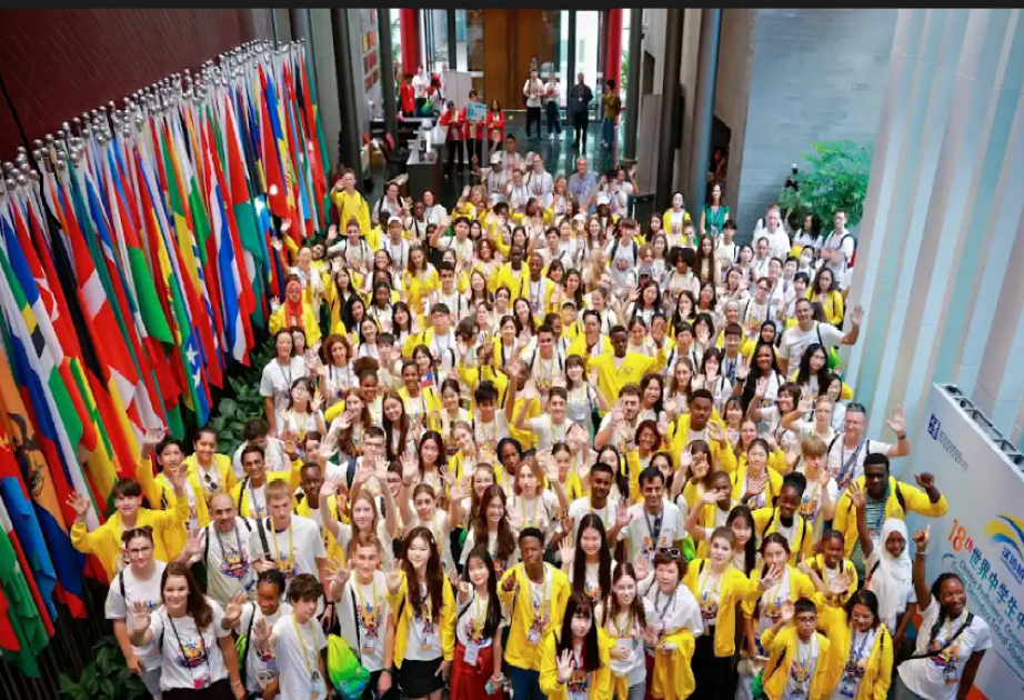 《踏京津文脉 奏华韵新声 —— 一场 “汉语桥” 之旅的成长诗行》