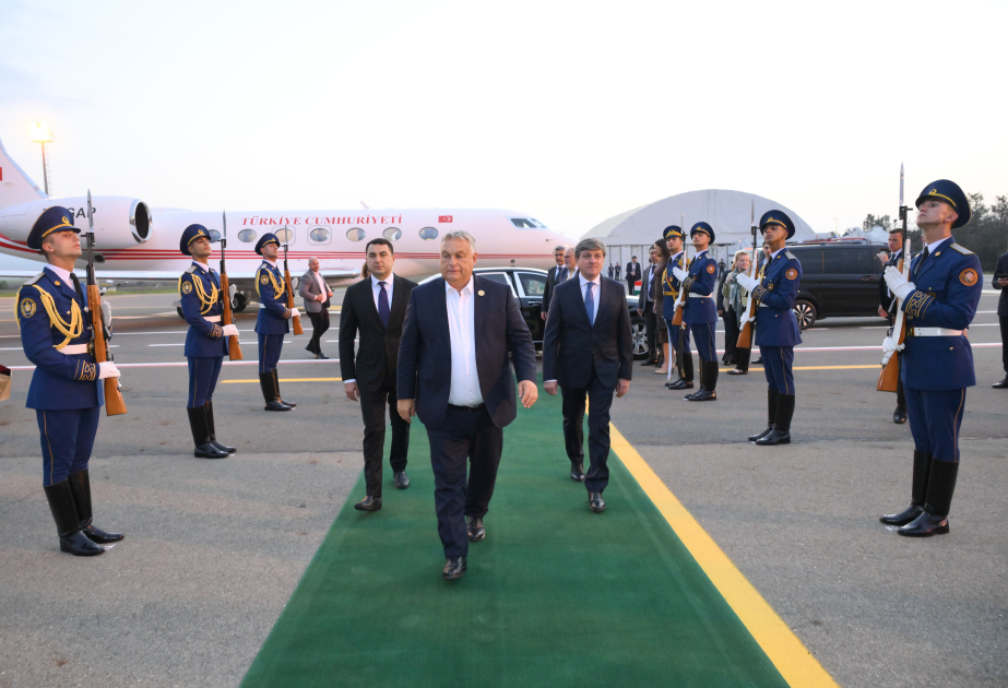 匈牙利总理欧尔班·维克托结束阿塞拜疆的访问