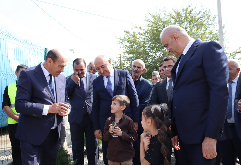 Bərdənin Güloğlular kəndində 712 fərdi yaşayış evi içməli su ilə təmin olunub