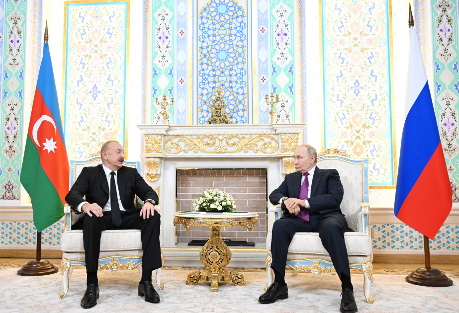 Düşənbədə Azərbaycan Prezidenti İlham Əliyevin Rusiya Prezidenti Vladimir Putin ilə təkbətək görüşü olub  YENİLƏNİB-2  VİDEO