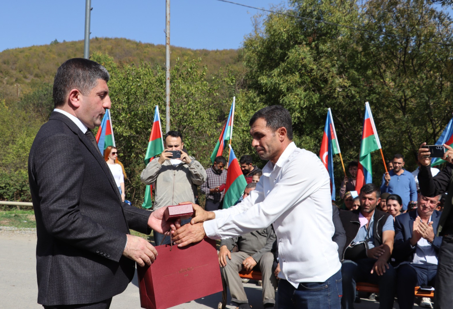 28 families relocated to Vangli village in Aghdara district receive house keys