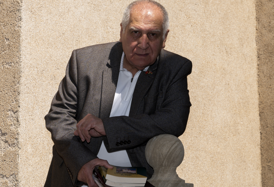 Ramazan Qafarlı: ”Dədə Qorqud”u oxuyan azərbaycanlı özünü dərk edir
