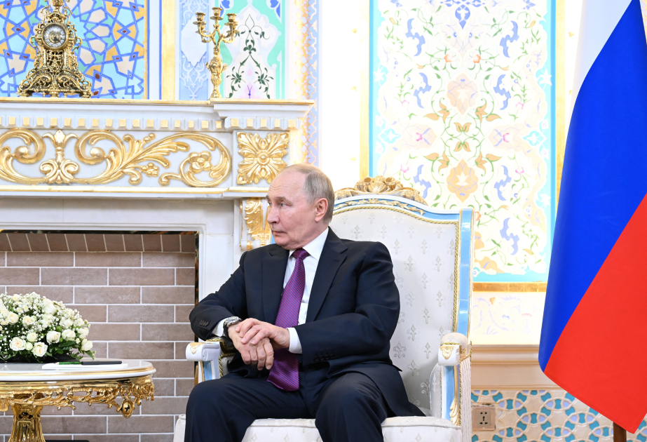 Russischer Präsident zum AZAL-Flugzeugabsturz: Unsere Pflicht ist es, alles, was geschehen ist, objektiv zu bewerten