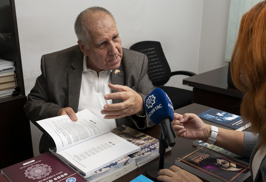 Ramazan Qafarlı: Hər dəfə “Dədə Qorqud” eposuna qayıdanda, yeni bir dünya kəşf edirəm
